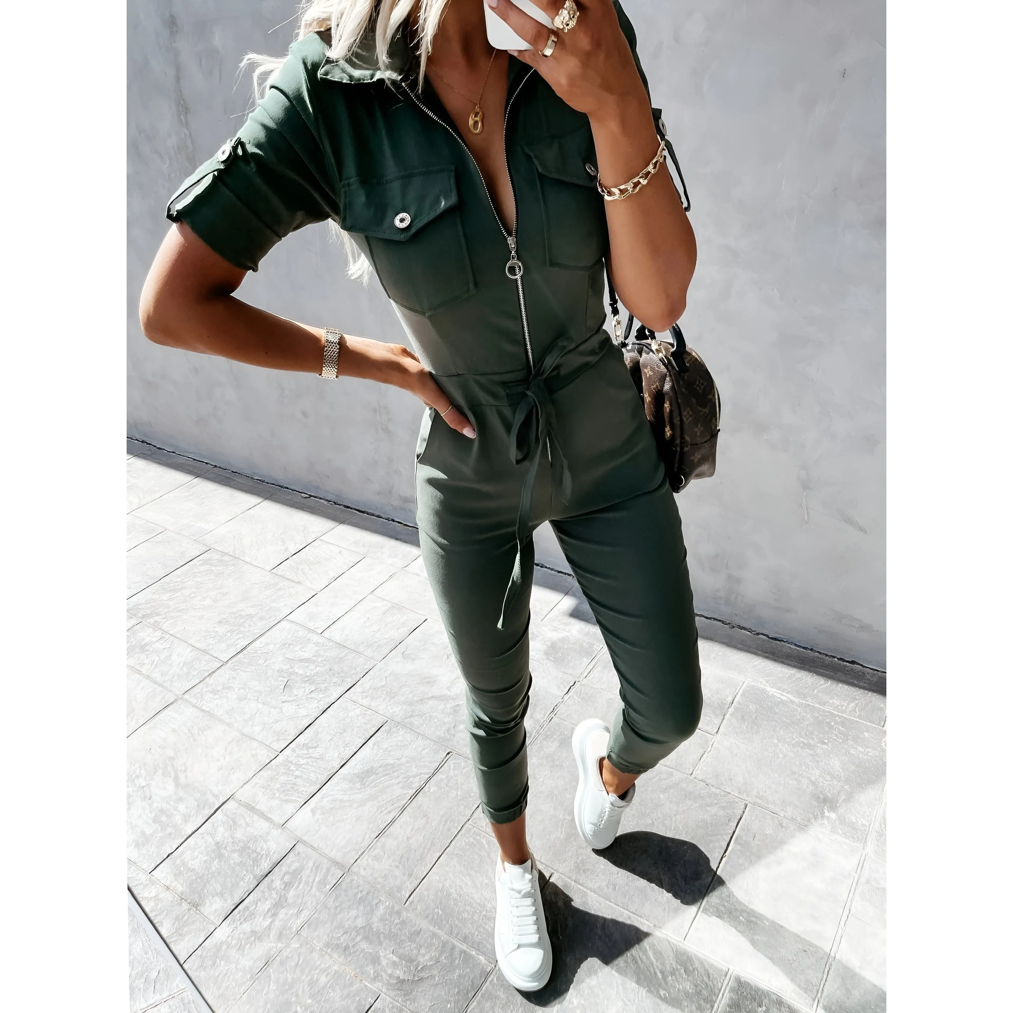 Ankea Jumpsuit - Eleganter Cargo Jumpsuit mit Reißverschluss