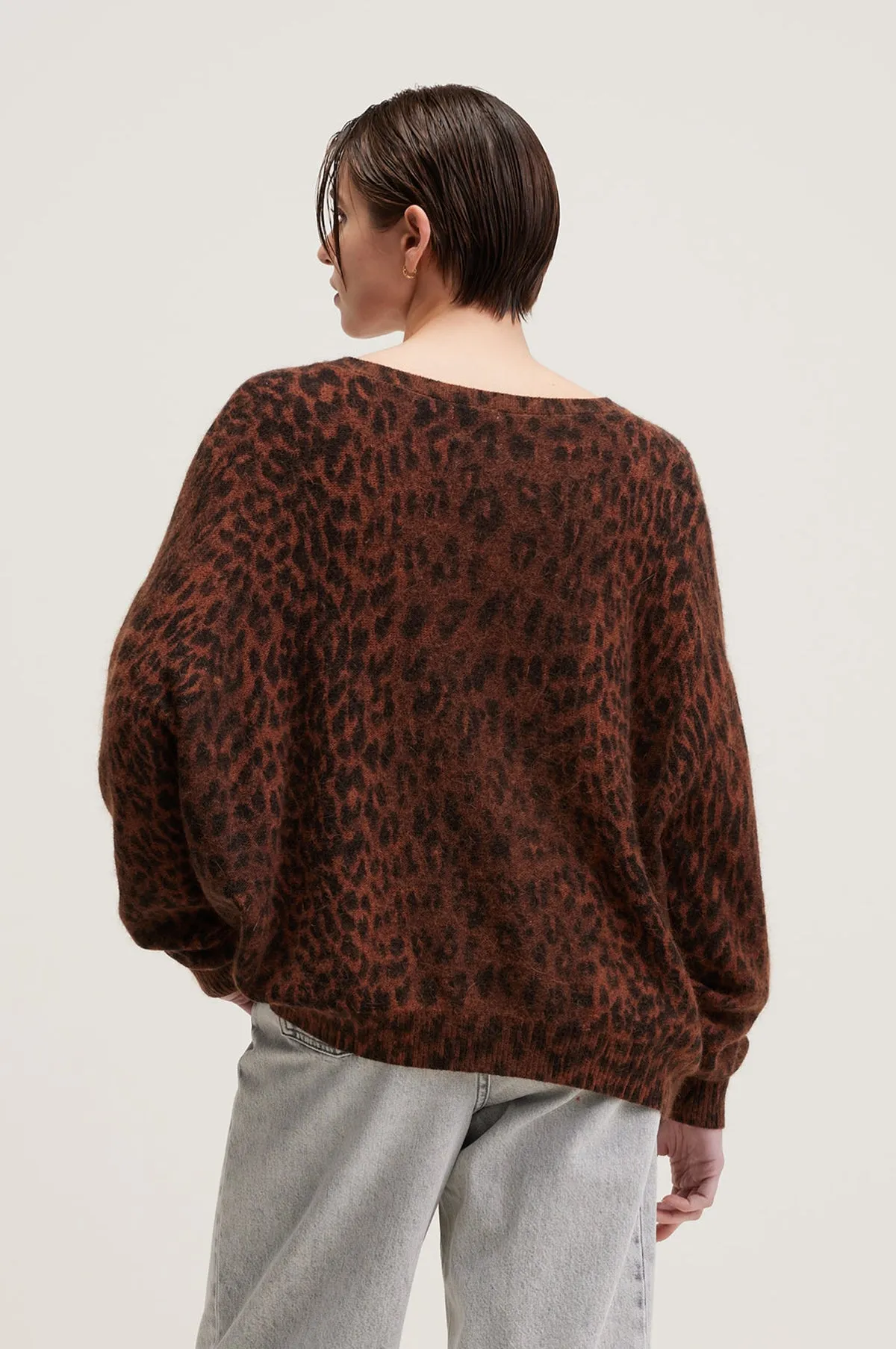 Datus Knit Display A
