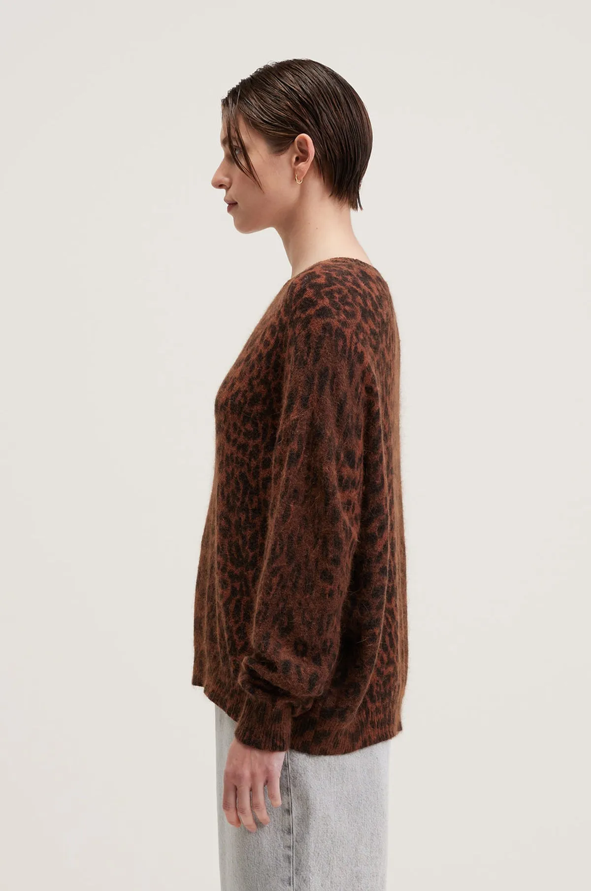 Datus Knit Display A