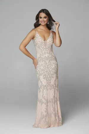 Primavera Couture 3433 Size 6 Blush Prom Dress Long Beaded V Neckline Formal Dress