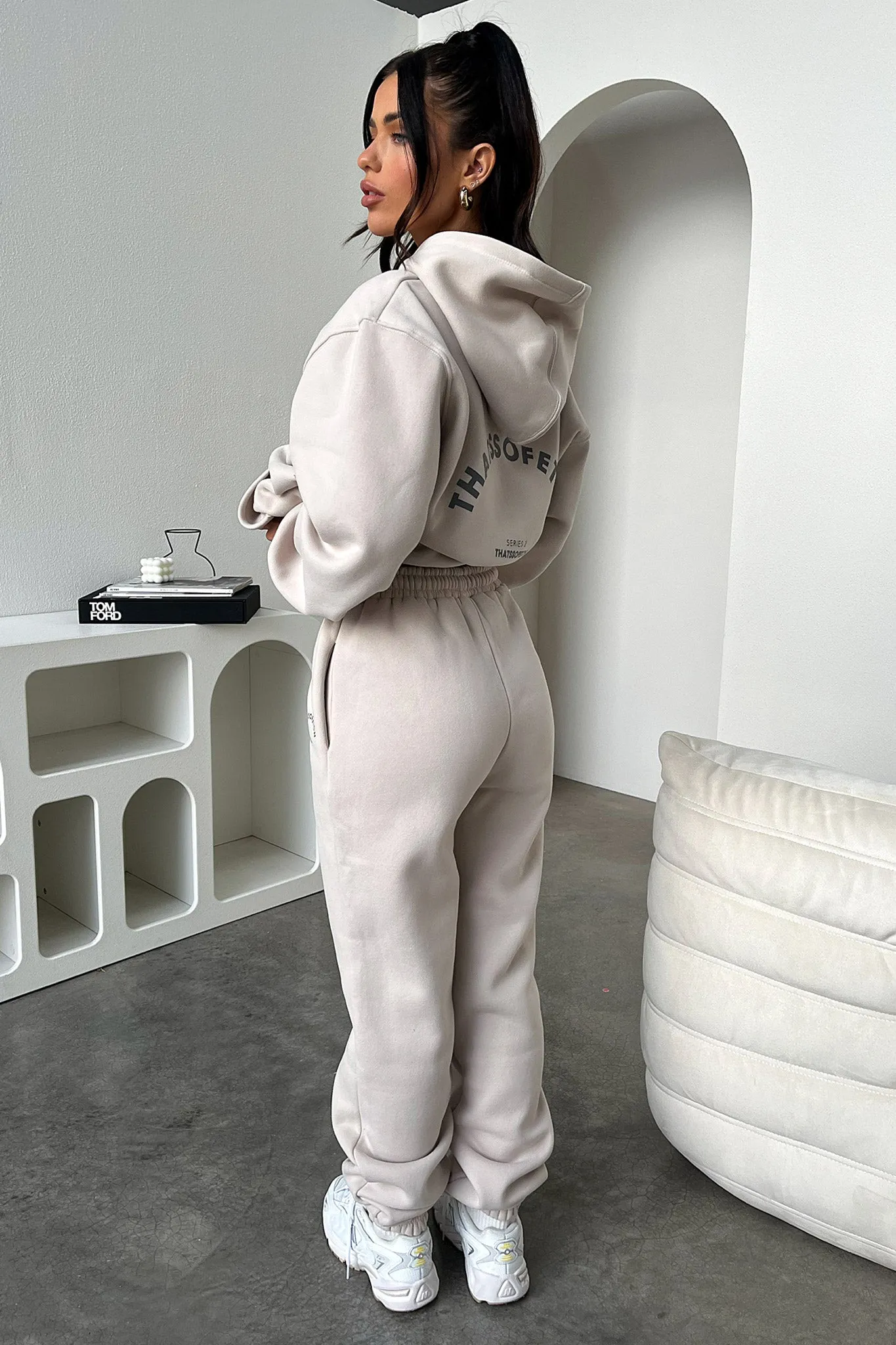 Series 2 Sweatpants - Beige / Charcoal