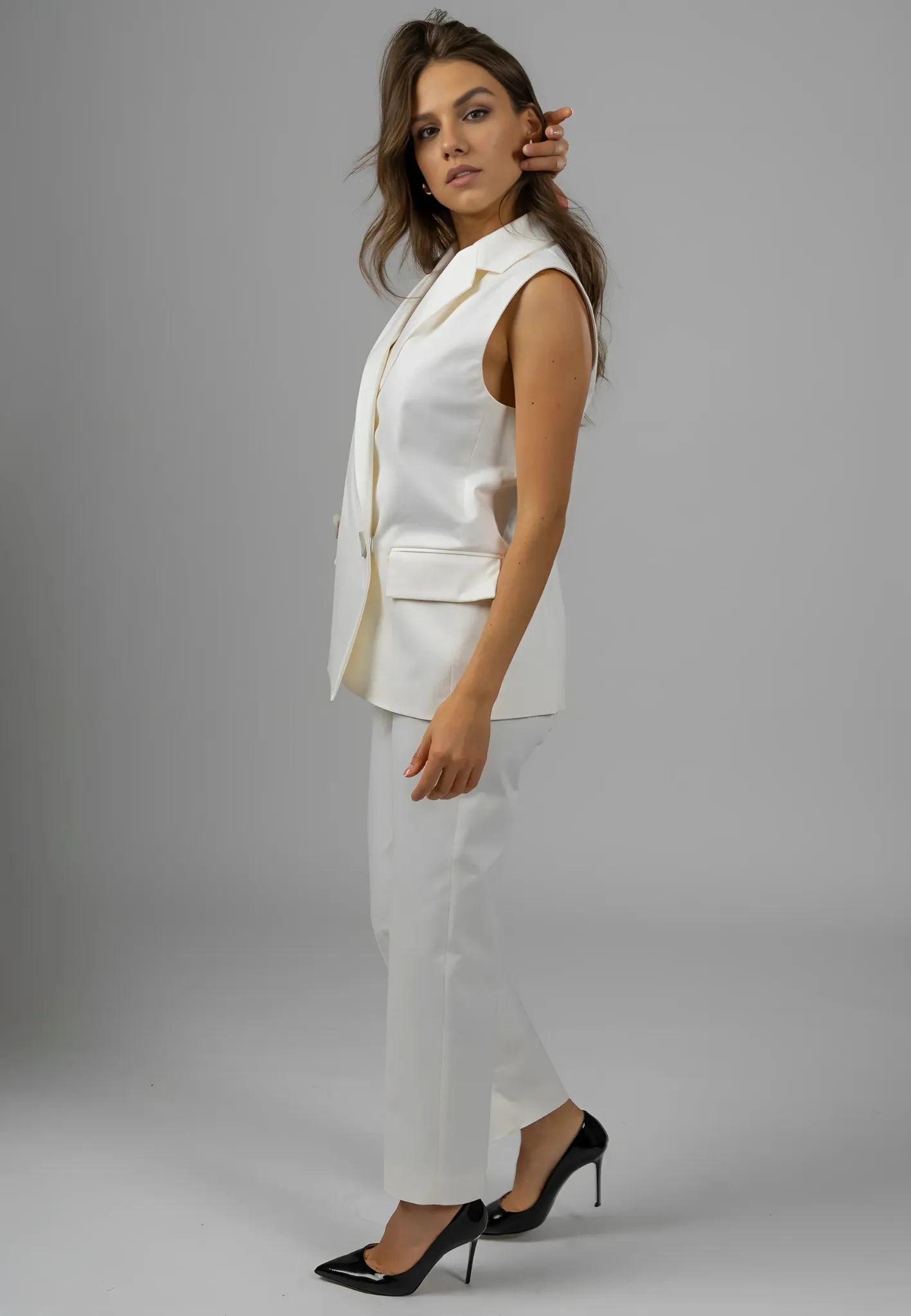 The Bianco Sleeveless Blazer and Trousers set